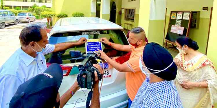 A step to make Mission Fateh a success- First safety slogan sticker launched by City Mayor