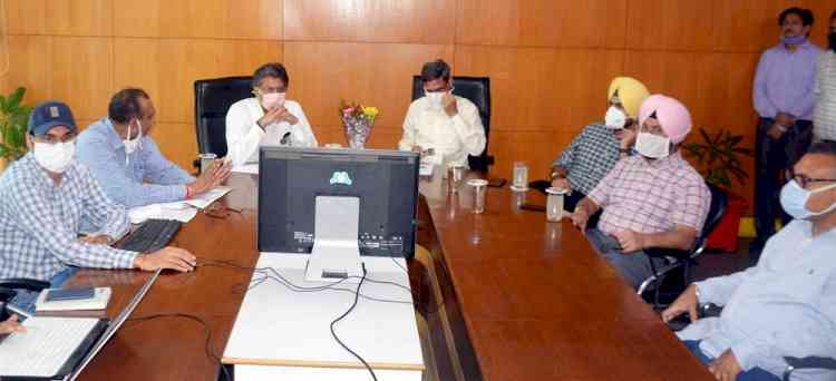 MP Manish Tewari reviews ongoing development projects