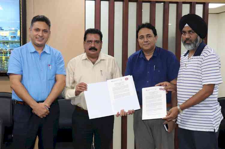 IKGPTU signs MoU with Cambridge Assessment English