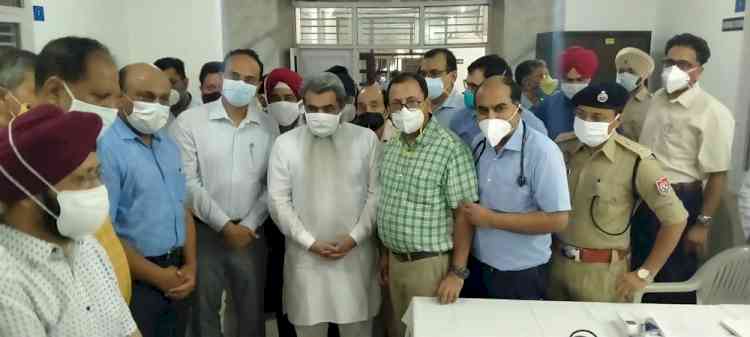 IMA Ludhiana doctors start 25-bedded covid care centre at Lord Mahavira Homeopathic Medical College and Hospital