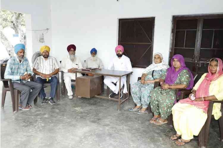 Over 90 percent panchayats in Ludhiana vows against stubble burning, passes resolutions