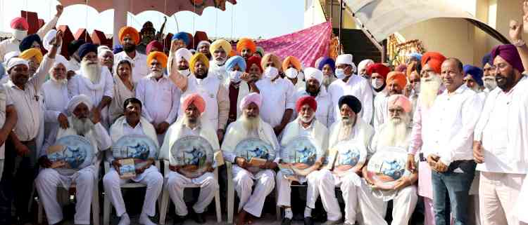 State-level function on occasion of birth anniversary of Baba Banda Singh Bahadur organised