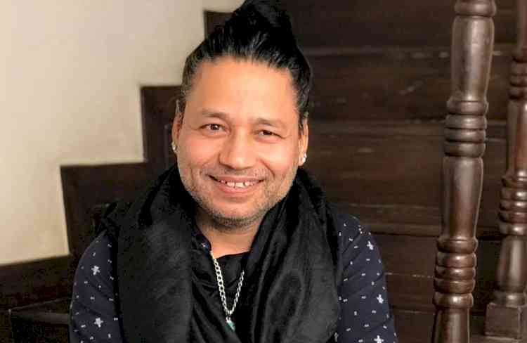 Padmashri Kailash Kher believes in the power of voting