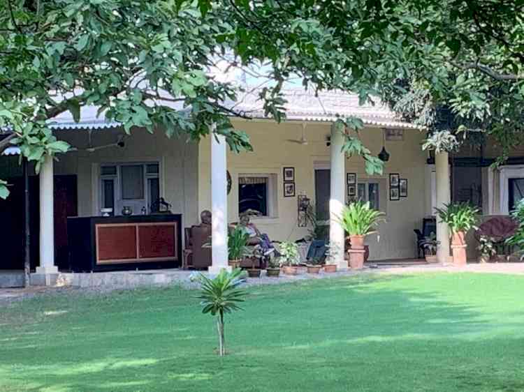 The Dak Bungalow at Dera Bassi is a farm stay resort spread over 10 acres of farmland and forest