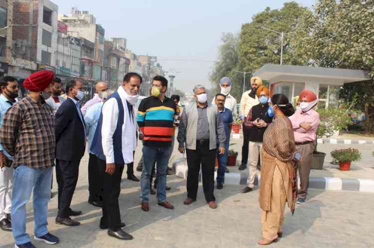 Mayor Balkar Singh Sandhu and Mamta Ashu take stock of upgradation work of Sarabha Nagar Market 