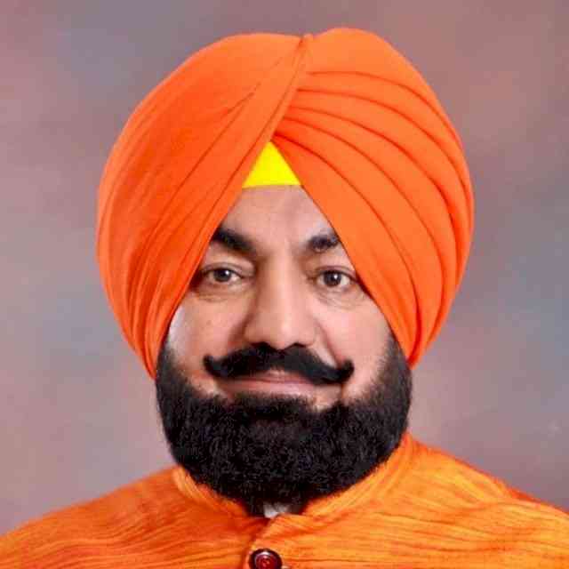 Akal Takht Jathedar Giani Harpreet Singh should not work like spokesman of SAD: Grewal