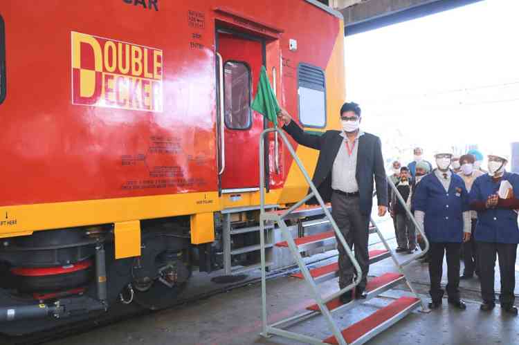 RCF manufactures Double Decker Coach with 160 kmph speed potential