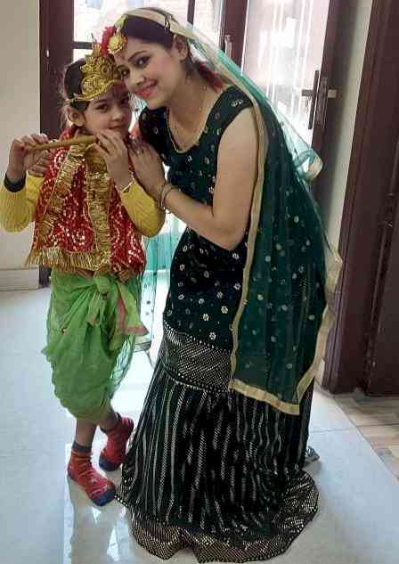 punjabi girl | chandini, while performing a punjabi dance. | dhyanji |  Flickr