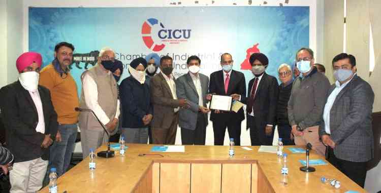 CICU holds interaction with PSIEC MD Sumeet Jarangal