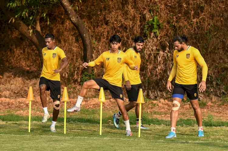 Hyderabad take on league leaders Mumbai City