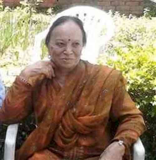 Himachal ex-CM’s wife succumbs to Corona, cremated