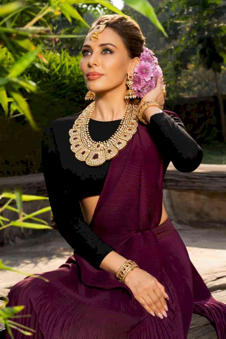 Amid festive season, Iulia Vantur seen as face of Parul Khanna’s Studio 6 Jewels 