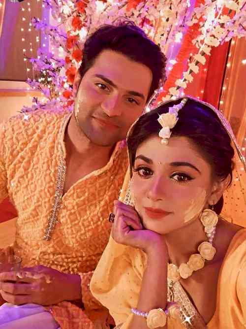 Dhiraj Rai and Tanvi Dogra’s sweet bond on &TV’s Santoshi Maa Sunaye Vrat Kathayein