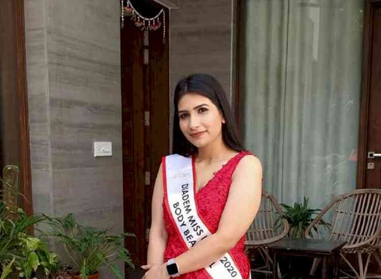 Pooja Brahmbhatt wins two titles at Miss India 2020 contest