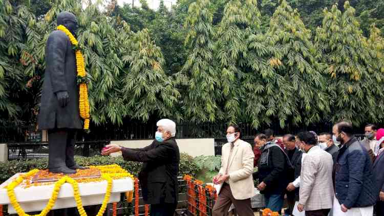 Nehru Sidhant Kender Trust commemorates 29th death anniversary of its founder President Late Sat Paul Mittal MP