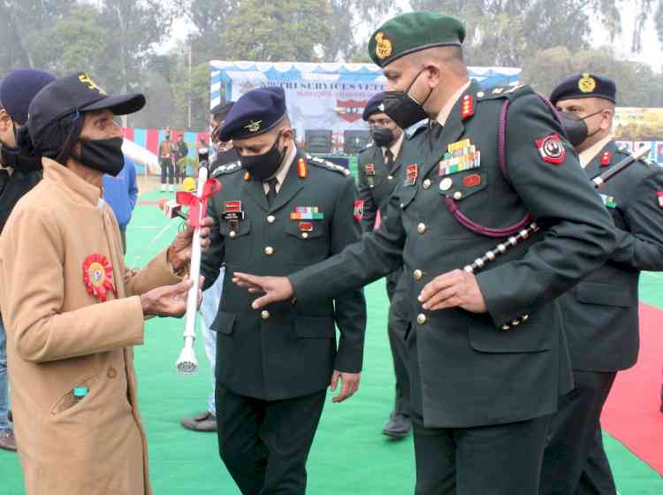 Vajra Corps celebrates Fifth Tri-Services Veterans Day