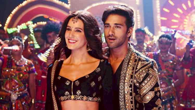 It's official! Isabelle Kaif to romance Pulkit Samrat in Suswagatam Khushaamadeed  