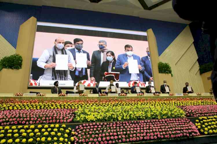 Nitin Gadkari inaugurates SIAM’s virtual safety gallery to sensitize citizens about road safety