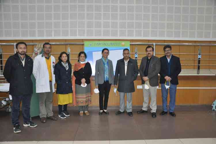 Department of Community Medicine in DMCH played vital role in Covid Vaccination Drive