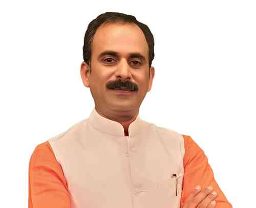 Set up Ayurveda Propagation Fund in budget: Acharya Manish