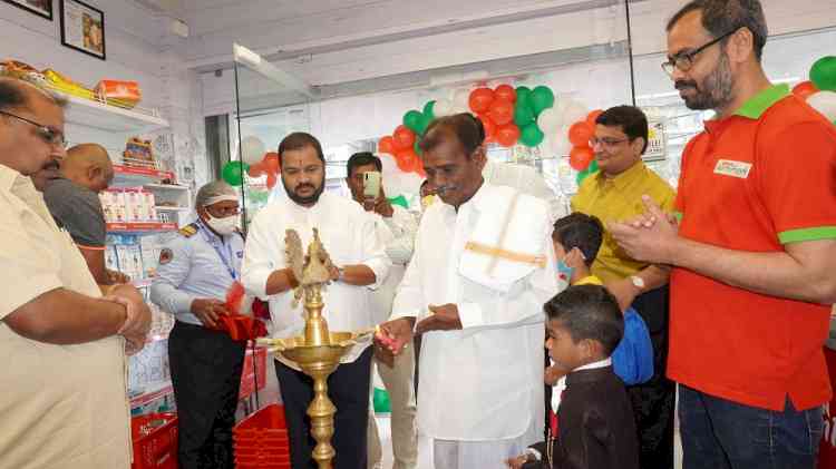 Farmer becomes chief guest at inaugural of fresh food store at Hyderabad