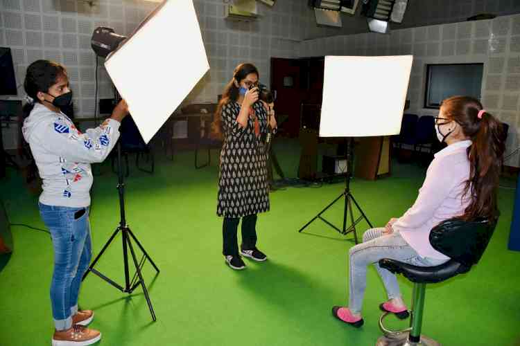 KMV’s Journalism and Mass Communication students excel in field of photography