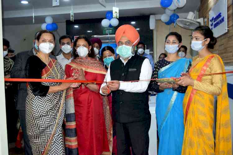 GB Singh inaugurates state-of-art Dialysis Center at Ivy Hospital