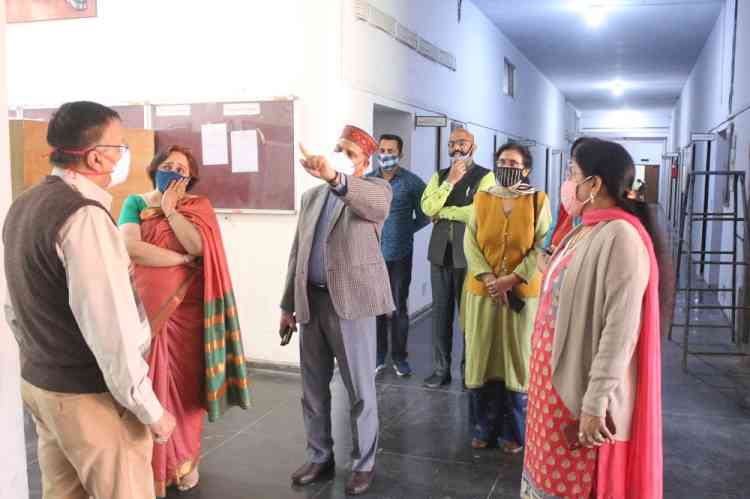 PU VC visits various departments of the campus