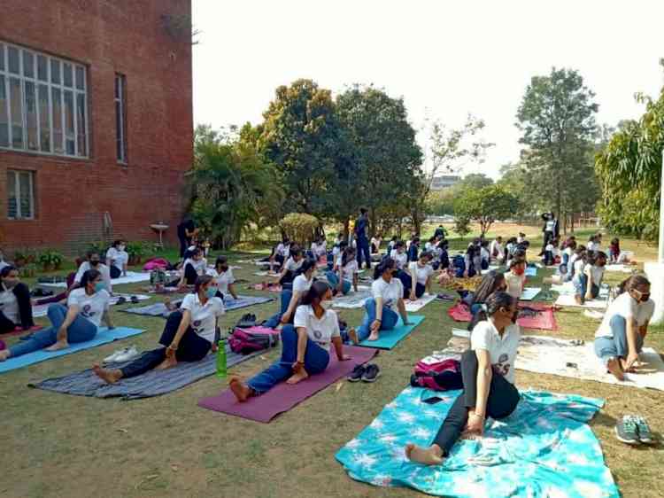 Second Day of NSS Camp focused on healthy living, yoga and swach bharat pakhwada