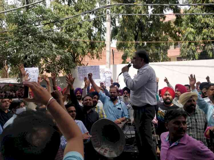 Day-2 of nationwide bank strike against proposed privatization of public sector banks