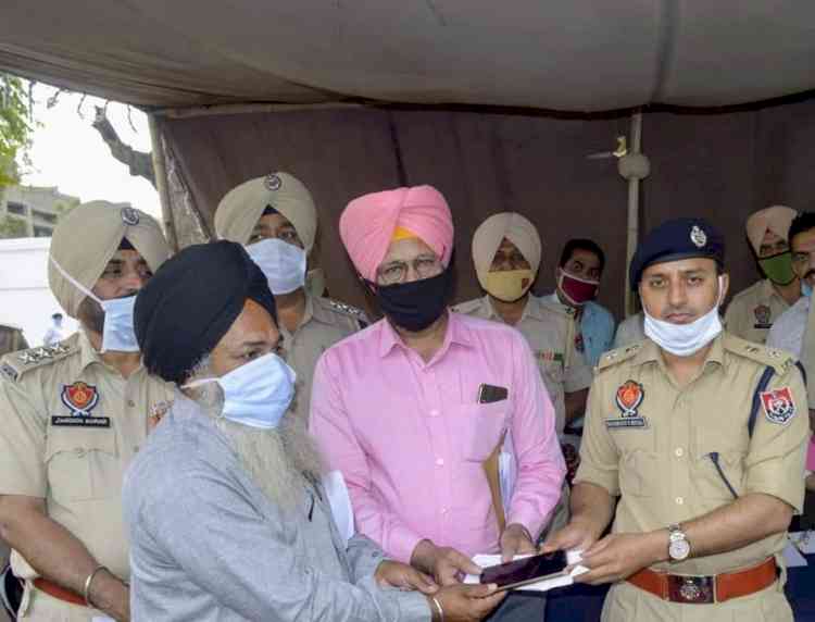 Over 100 mobiles recovered from snatchers 