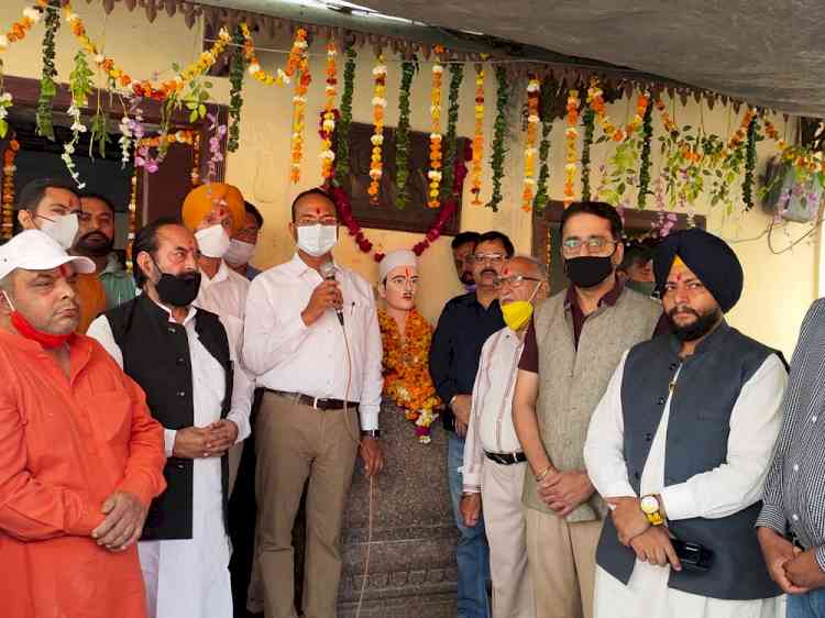 DC Ludhiana calls upon youth to follow footsteps of martyrs