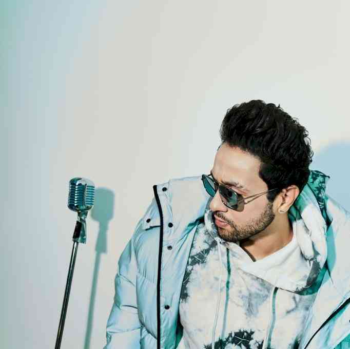 After success of `Peg Daariya’, Adhyayan Suman to sing his own songs in `Aashram 2’