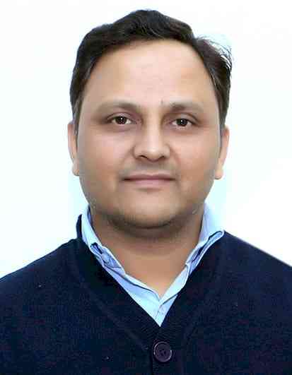 Prof Prashant Kumar Gautam gets charge of Director, Sports, PU