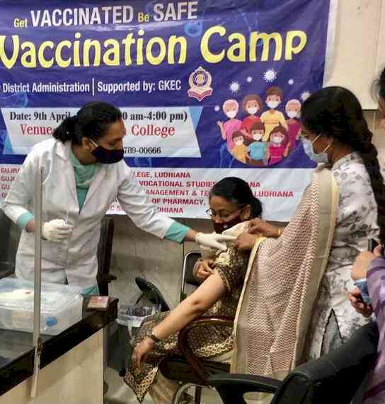 Free vaccination drive organized at Gujranwala Guru Nanak Khalsa College 
