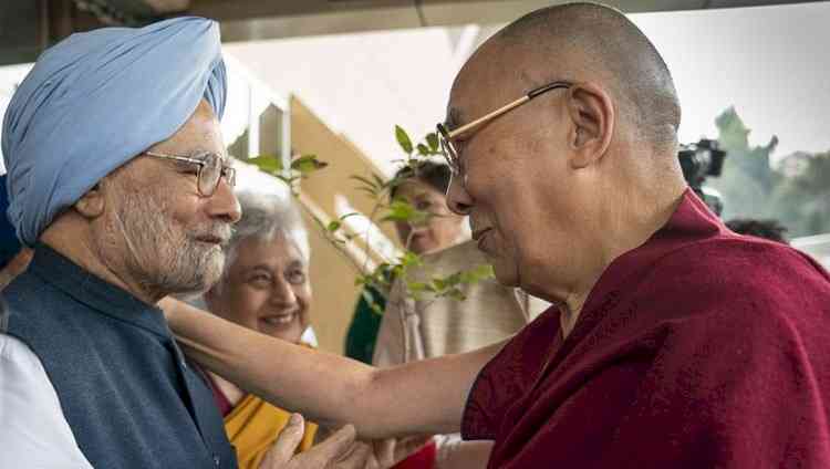 Dalai Lama prayed for speedy recovery of Former PM Manmohan Singh