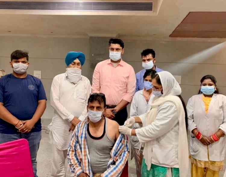 Punjab Youth Development Board successfully organises 24 vaccination camps: Chairman Sukhwinder Singh Bindra