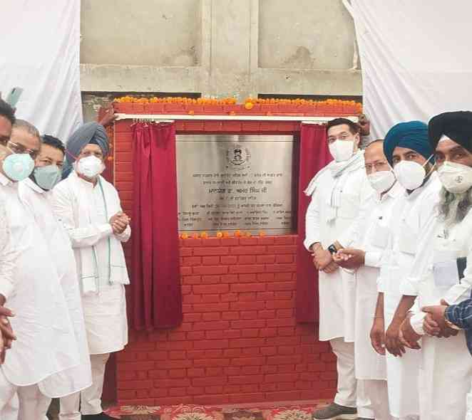 MP lays foundation stone of water supply and sewage infrastructure projects worth Rs 35 crore in Raikot