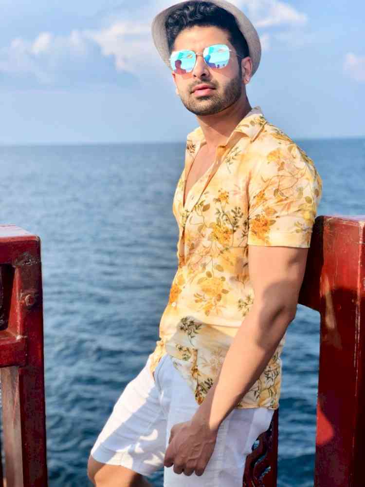 My mother is really fond of clothes: Darasing Khurana