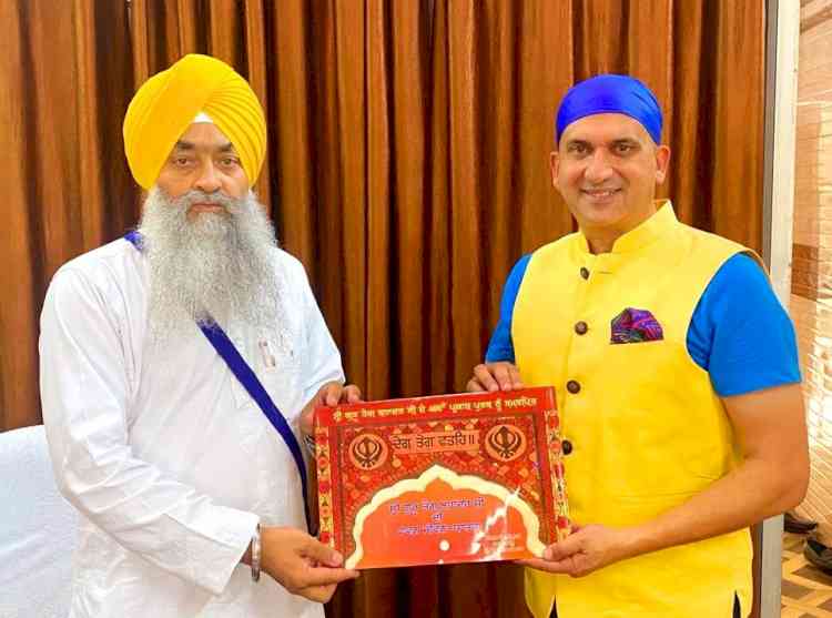 Jathedar Takhat Sri Kesgarh Sahib, Giani Raghbir Singh launches coffee table book on “Spiritual Journey Of Sri Guru Teg Bahadur Sahib Ji” 