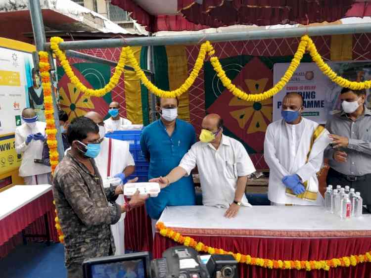 Akshaya Patra starts Covid-19 Relief Feeding Centre at KR Market, Bengaluru