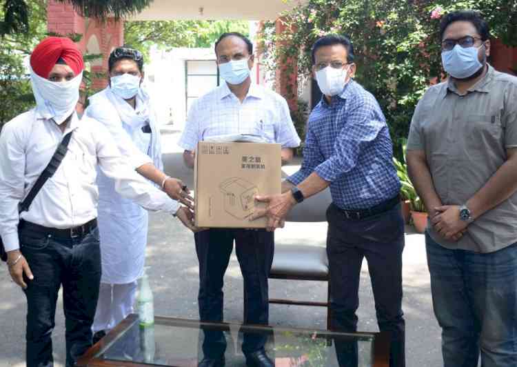 NGO hands over two oxygen concentrators in war against covid-19