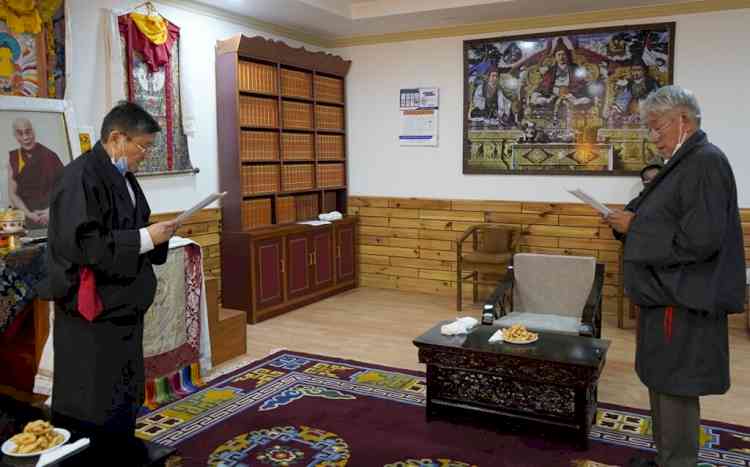 Newly elected Tibetan parliamentarians’ in-exile takes oath of office