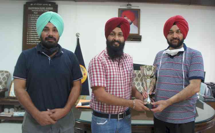 Dr Manpreet Singh Lehal of Lyallpur Khalsa College gets first patent registration for college