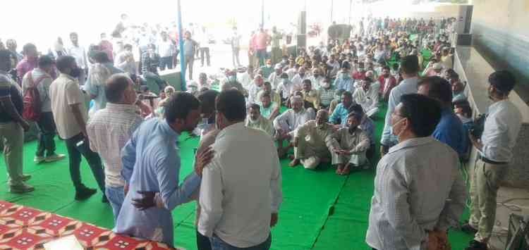 Villagers of 39 villages hold Mahapanchayat in Sonipat over demand for opening Singhu border