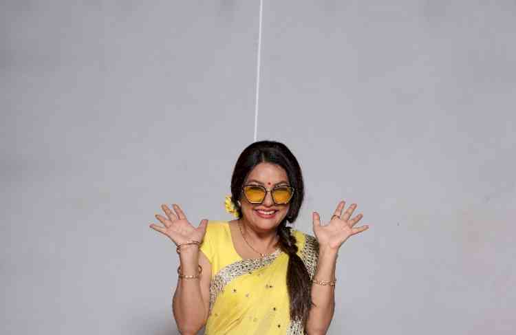 I feel Bindi adds up to beauty of Indian attires and completes entire look: Sucheta Khanna aka Bijli Devi 