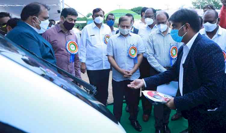 ETO Motors showcases its state-of-the-art electric vehicles at “Go Electric” Campaign in Hyderabad