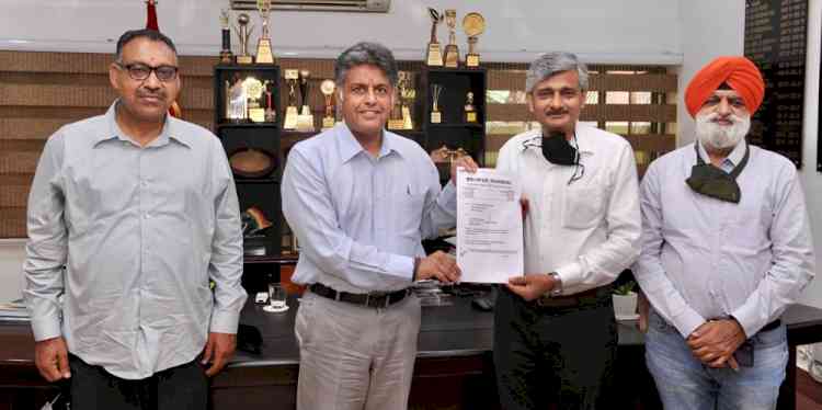 MP Manish Tewari meets BBMB chairman regarding problems faced by Nangal traders