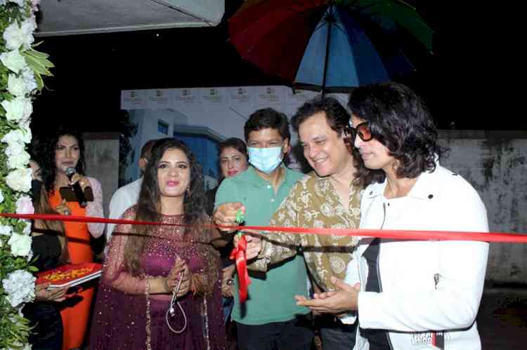 Singer Shaan and actress Preeti Jhangiani inaugurates Hangout Studio owned by Manju Bharti and Mukesh J Bharti