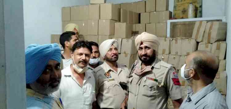 Excise Department and Police Commissionerate Ludhiana unearth illegal and fake liquor module at Ludhiana